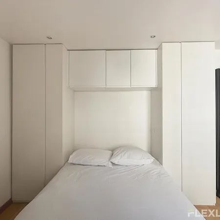 Sunny 1-bed In Marais District Daire *